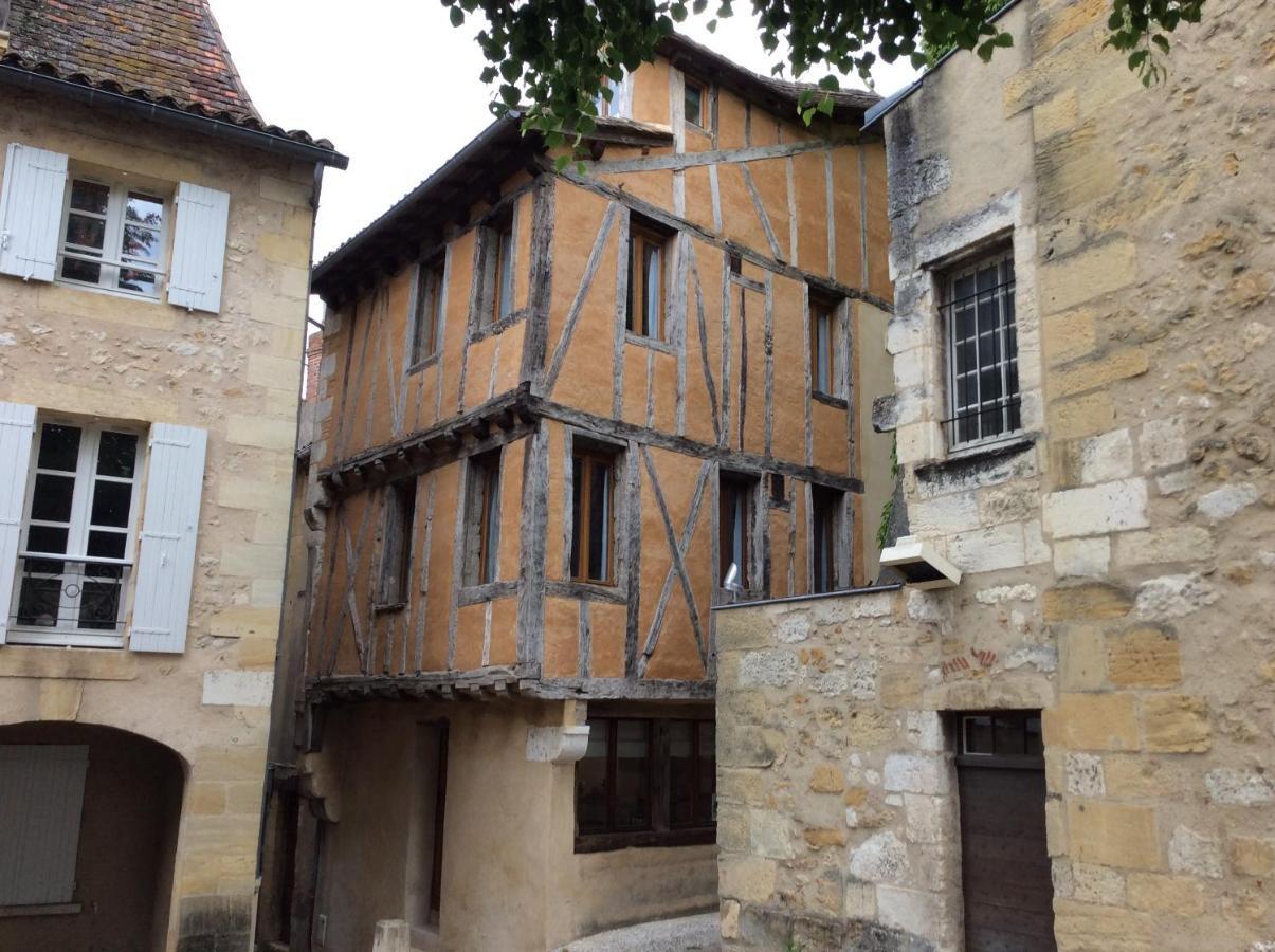 Maison De Corinne Bergerac Esterno foto